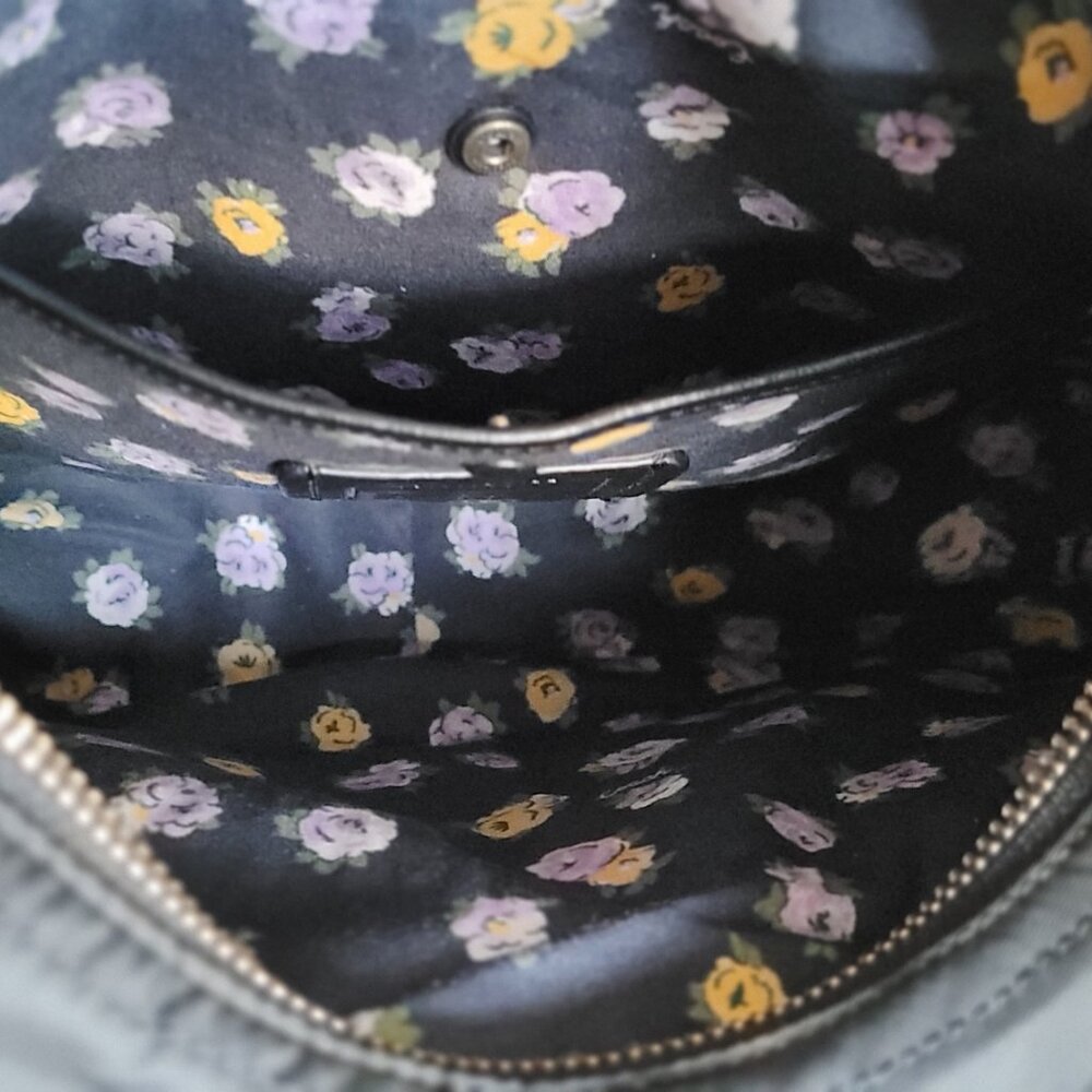 Cargo Hobo With Vintage Rose Print Interior - Picture 5 of 14